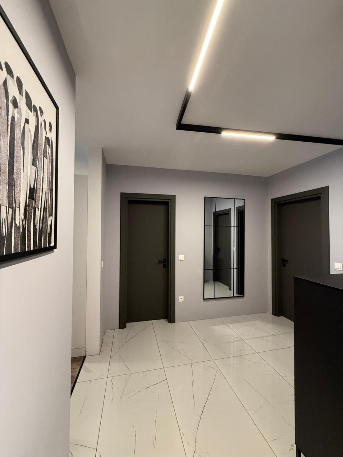 Brand-new 2 Bedroom In With Free Private Parking * София